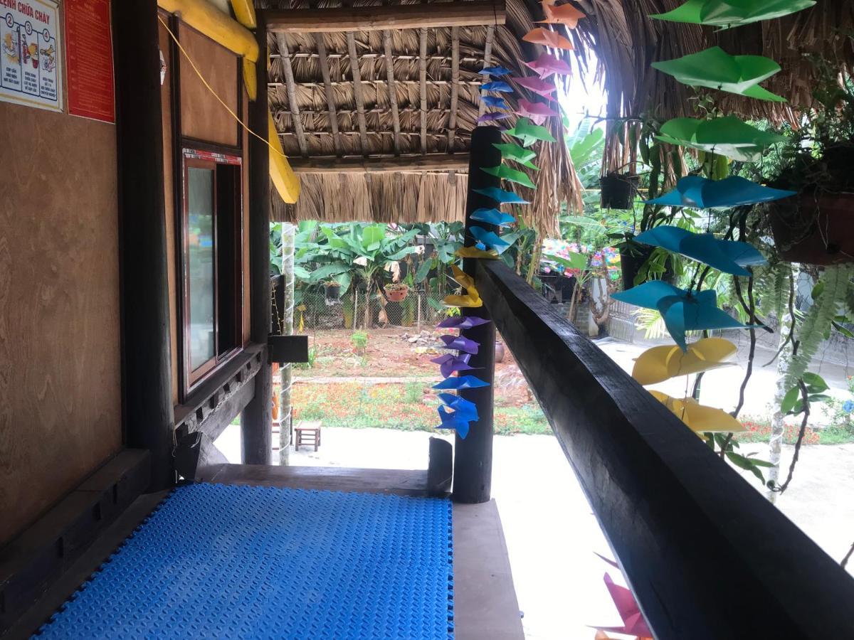 Bee Lucky Homestay Xuan Dam Bagian luar foto