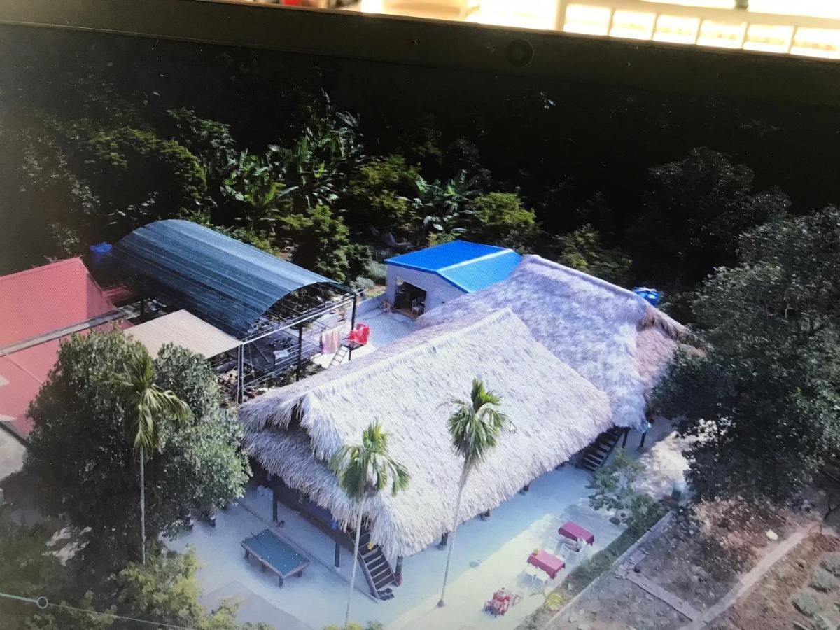 Bee Lucky Homestay Xuan Dam Bagian luar foto